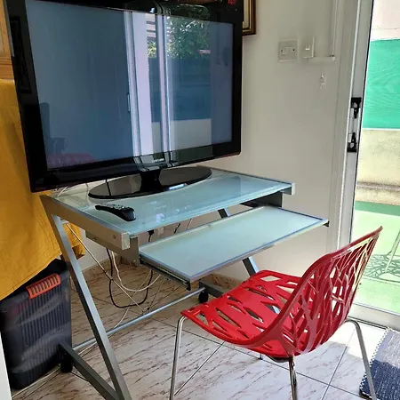 民宿 μοναδικό 利马索尔